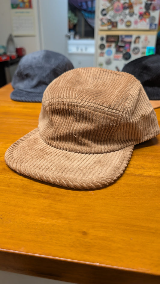 2025 American Retro Corduroy Baseball Cap – Wide Brim Vintage Style Hat for Men & Women, Soft Washed Top